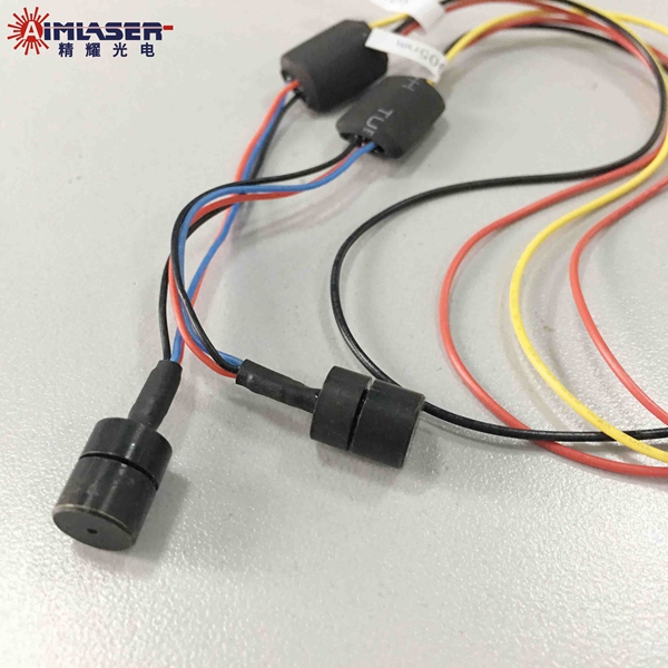 安防紅外635點(diǎn)激光器